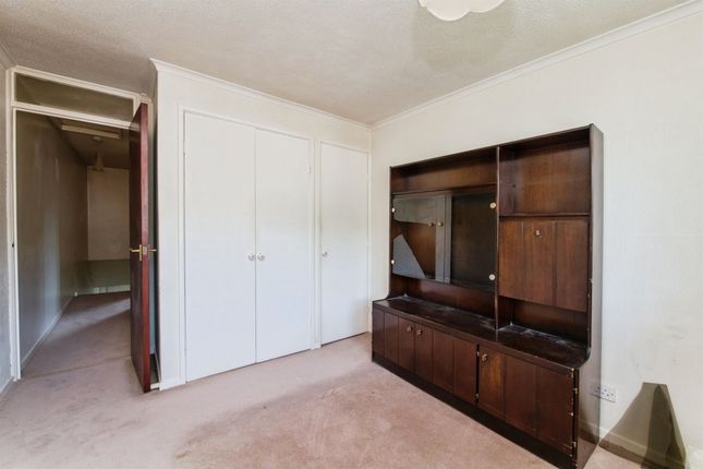 46, Corn Mill Crescent, Exeter photo 4