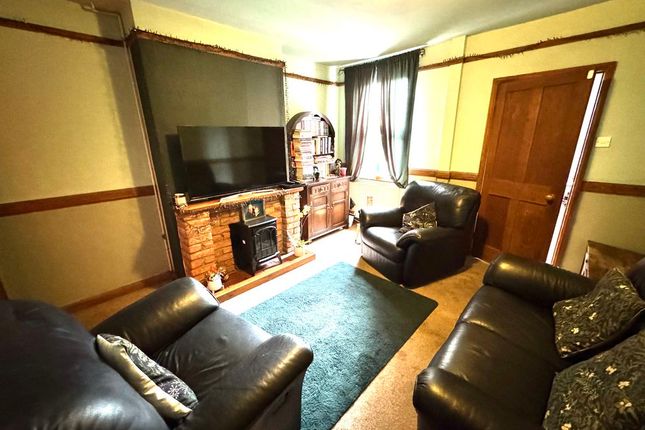 17, Gun Hill, Coventry photo 2