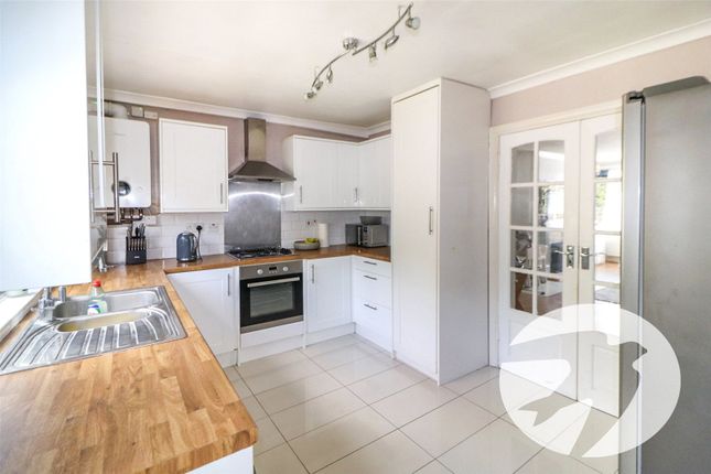 69, Parkside Avenue, Bexleyheath photo 4