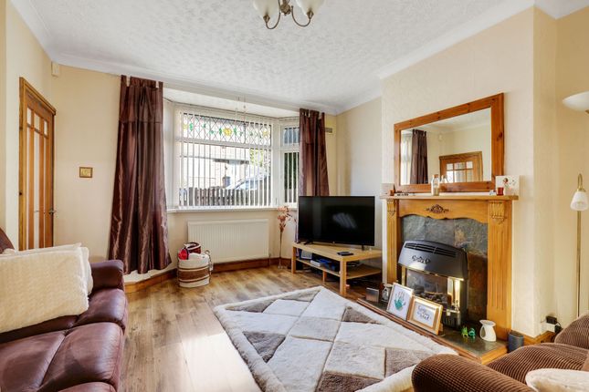 24 Besecar Avenue, Nottingham photo 3