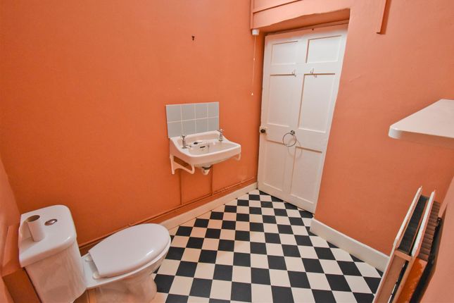WC.Jpg