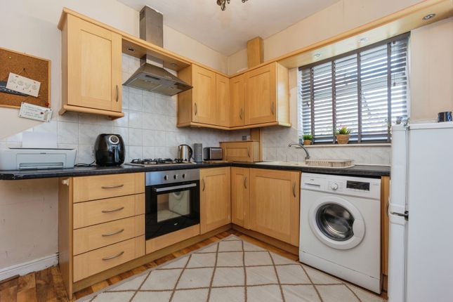 7, Garden Street, Greater Manchester photo 4