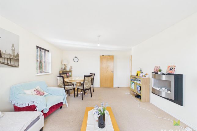17, Battlefield Court, Shrewsbury photo 4