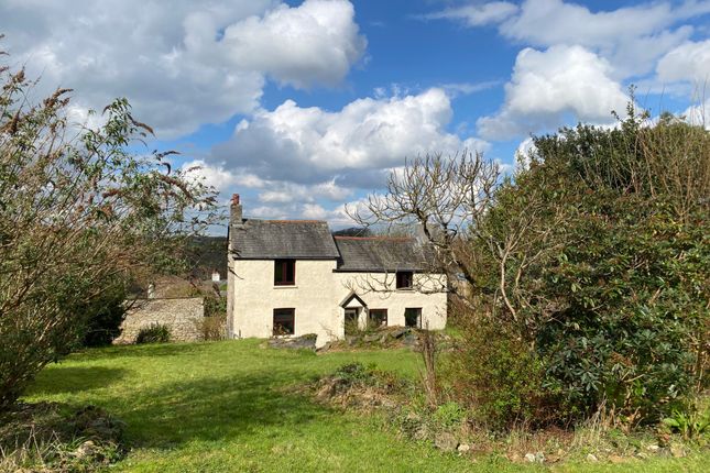 Country house for sale in Lower Downgate, Callington
