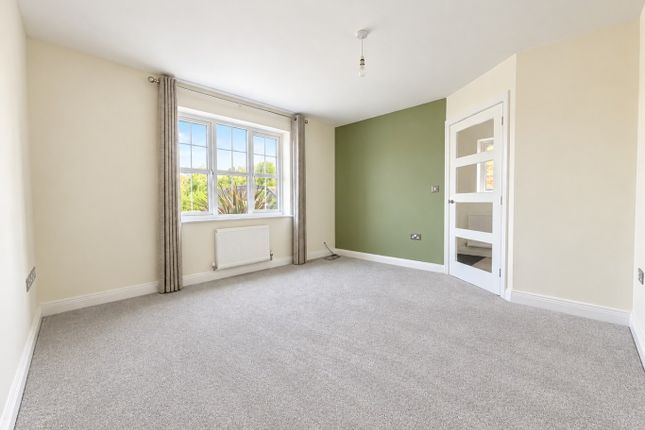 5, Lovejoy Close, Blackpool photo 2