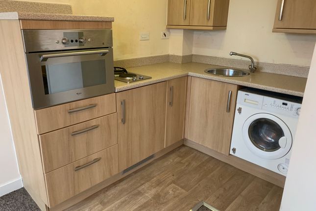 Flat to rent in Anglesea Terrace, Southampton