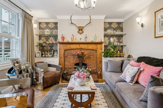 Sugar Loaf Cottage, Breachwood Green, Hitchin photo 2