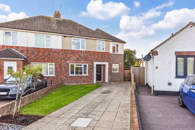 44, Walnut Avenue, Chichester photo 4