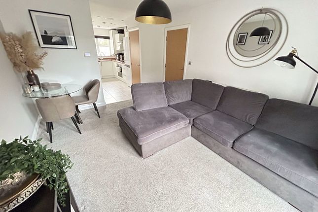 52, Llys Wynne, Llandudno Junction photo 3