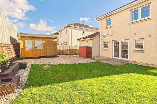 Laurel Brae, Cupar photo 4