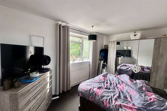 111, Marylebone Crescent, Derbyshire photo 4