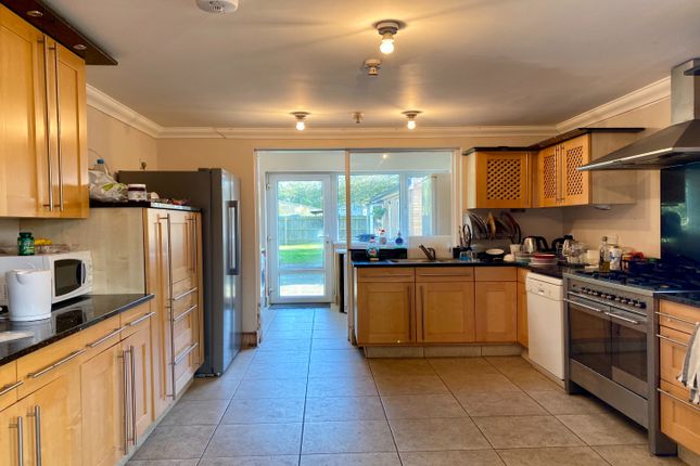 386 Milton Road, Cambridge photo 2