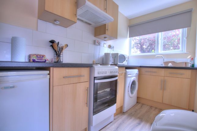 1 bed flat for sale in Oakwood Court, Newcastle Upon Tyne NE4