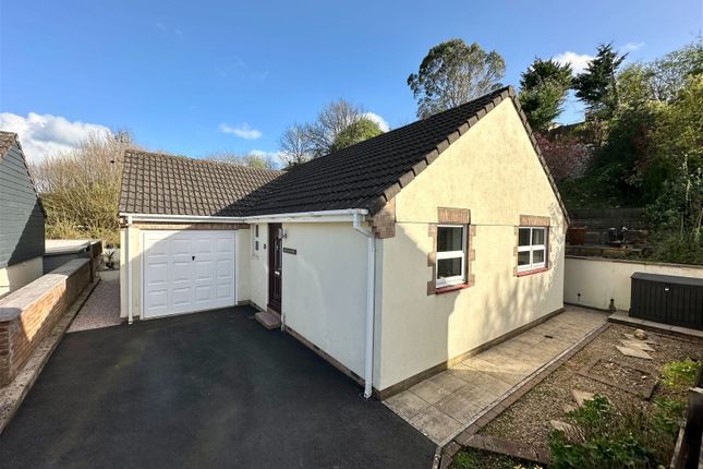 Thumbnail Bungalow for sale in Embury Close, Kingskerswell, Newton Abbot