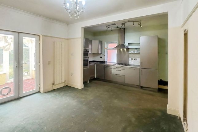 Heathervale, Grange Street, Alfreton photo 5