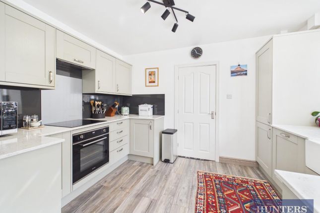 29, Grovehill Road, Filey photo 2