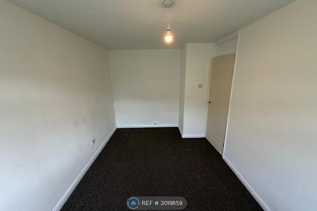 Meldrum St, Oldham photo 2