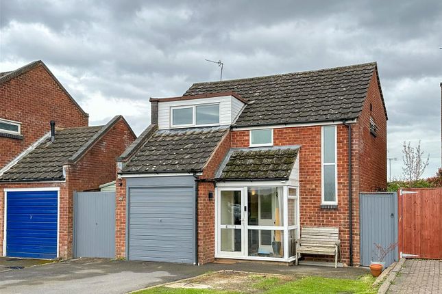 Detached house for sale in Cherry Lane, Hampton Magna, Warwick