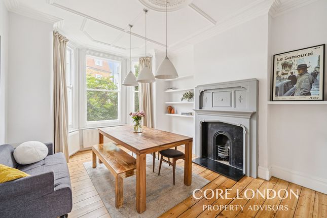 36, Hillcrest Road, London photo 4
