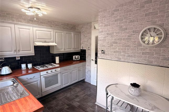 40, Maclean Square, Glasgow City photo 3