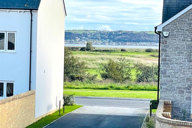 6, Y Ffowndri, Llanelli photo 2