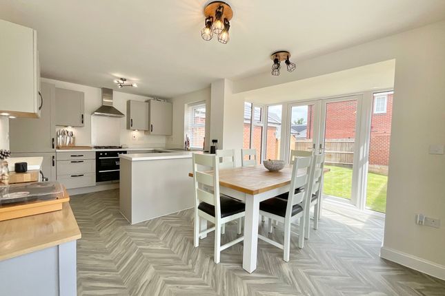 36 Campion Way, Nantwich photo 3