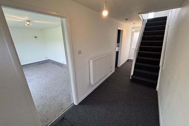 51, Welbury Grove, Newton Aycliffe photo 3