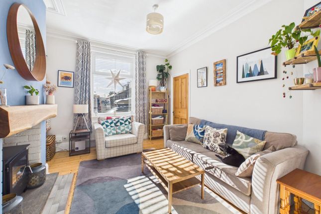 37, Belgrave Road, West Yorkshire photo 3