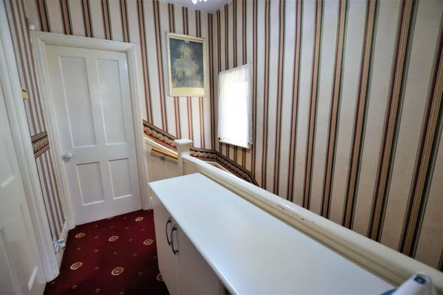 51 Ranelagh Road, SOUTHALL photo 5