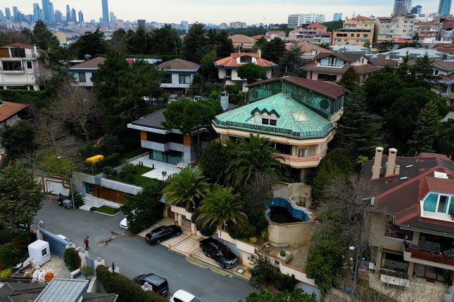 Villa for sale in Reşitpaşa, Değirmentepe Aykan Sk. No:29, 34467 Sarıyer/İstanbul, Türkiye, İstanbul, Tr