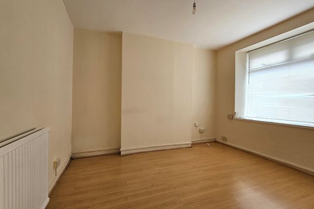 87 Bethcar Street, Ebbw Vale photo 2