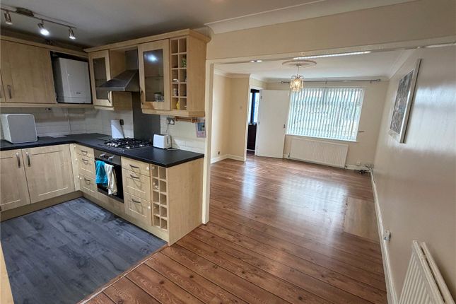 17, Bowland Close, South Yorkshire photo 2