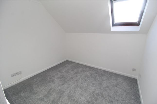 36 River Meadows, Water Lane, Exeter photo 5
