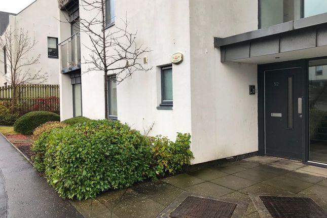 Flats To Let In Turnpike Road East Calder Livingston Eh53