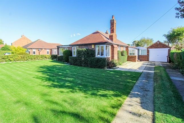 Thumbnail Detached bungalow for sale in Maple Grove, Pontefract