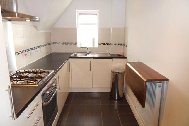7 Charlton Court, Uxbridge Road, Hayes photo 3