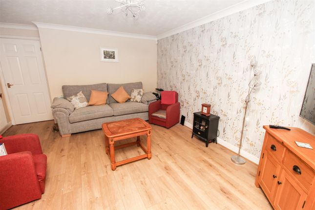 13, Rossendale, Ilkeston photo 4