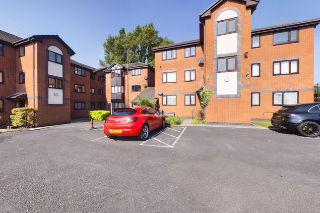 Flat to rent in Willow Tree Court, Aldred Street, Eccles