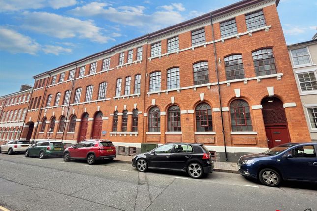 Thumbnail Flat to rent in Vittoria Street, Hockley, Birmingham