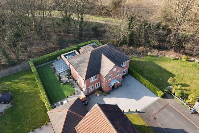 4-bed house on 25, Highgrove Close, Darlington, £560,000