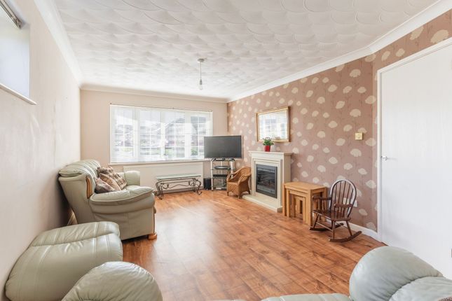 17 Victoria Way, Norwich photo 4