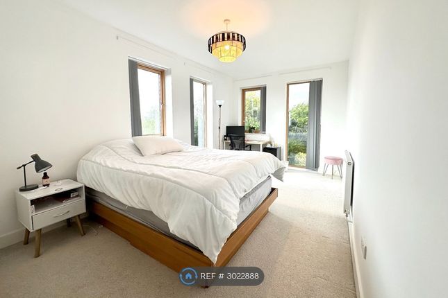 Flat, Eleanor House Dora Carr Close, Headington, Oxford photo 4