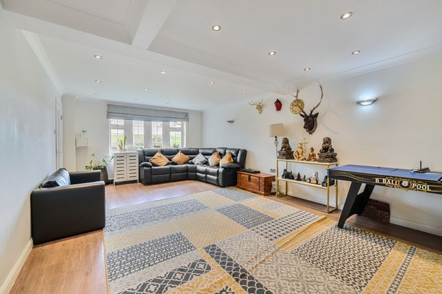 183, Swakeleys Road, Uxbridge photo 4