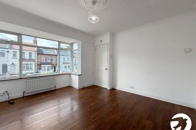 101, Garland Road, London photo 2