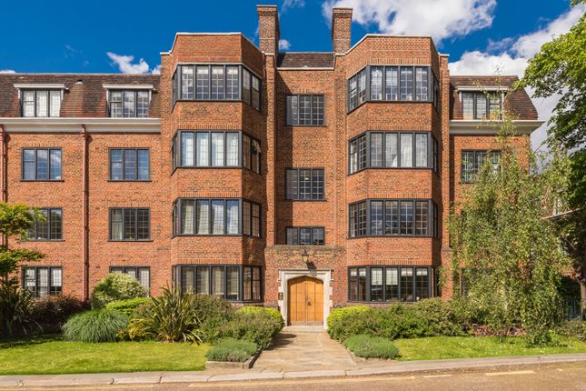 Flat for sale in Balliol House, Manor Fields