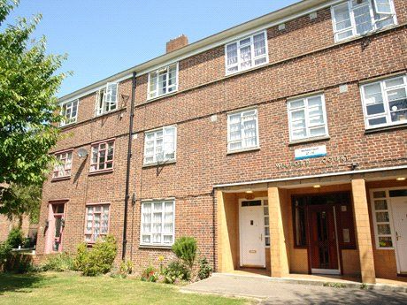 Property to rent in Melford Road, Dulwich