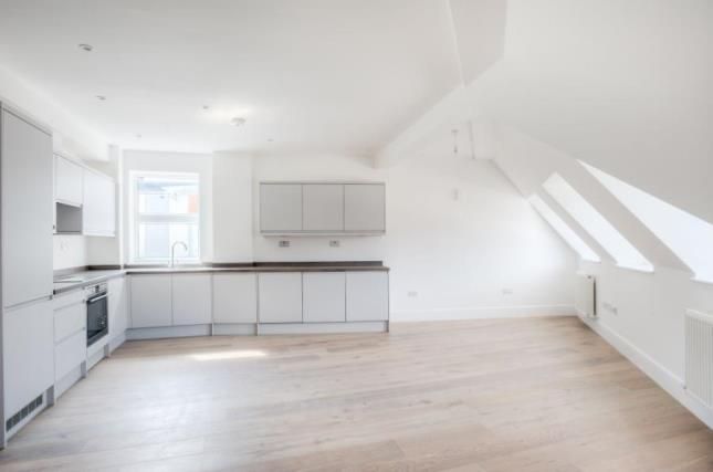 2 Bedroom Flats to Buy in Stratford-upon-Avon - Primelocation