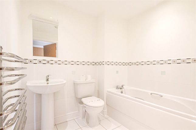 Hyde Apartments, Redland photo 4