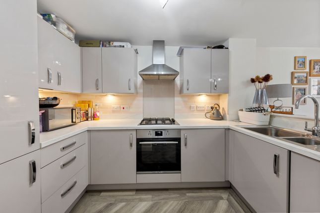 1 Cortland Gardens, Warrington photo 3