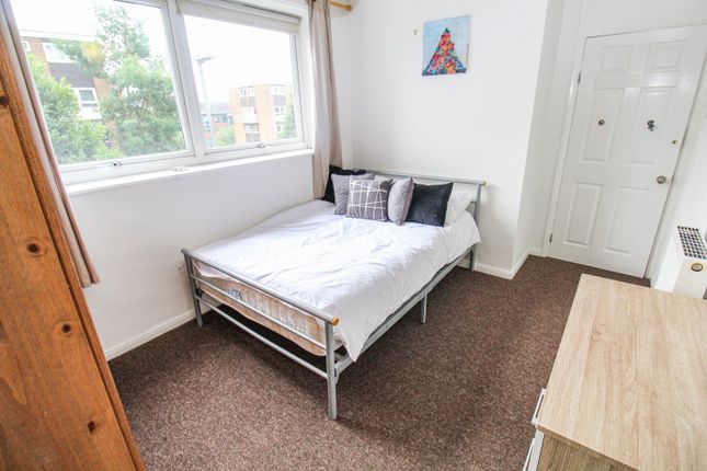 Marlborough Grange, Leeds photo 4